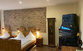 Avalon Bed & Breakfast Themen/- Nichtraucherhotel